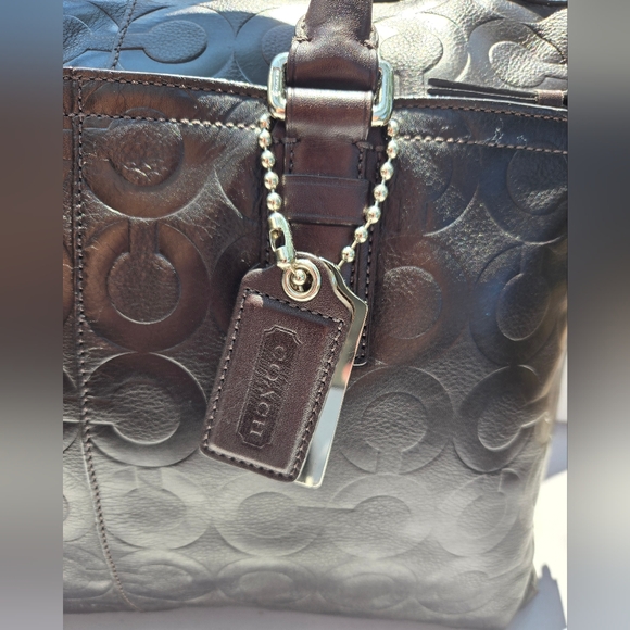 Authentic Coach Choclate Brown Embossed Leather Briefcase. No G1093- 70251 - Picture 9 of 13